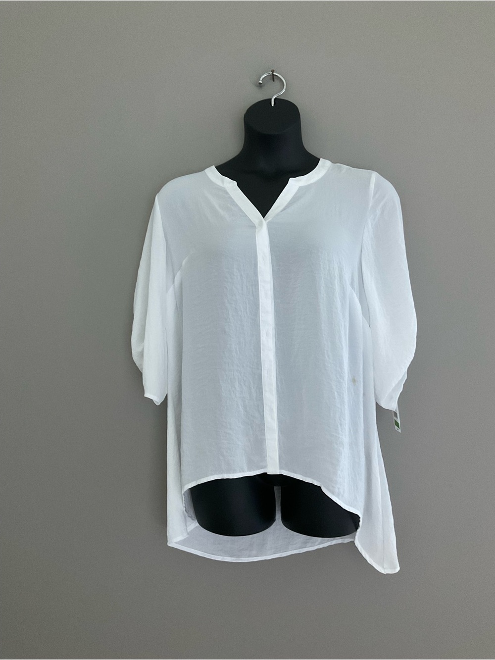 Simply Emma, NWT, White Blouse